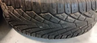 Llantas Nissan Navara con Neumáticos