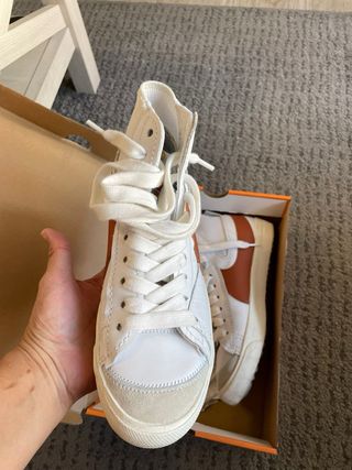 Zapatillas Nike Hombre Blancas y Marrones