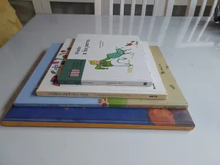 4 LIBROS INFANTILES