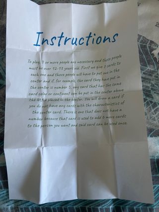 Caja decorada World Relief Cards