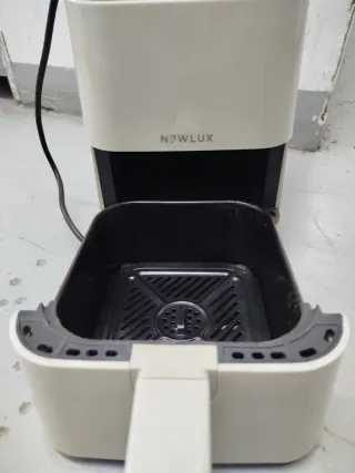 Freidora de aire NEWLUX