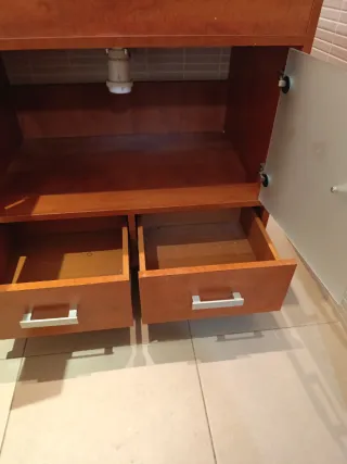 Mueble de baño madera y cristal