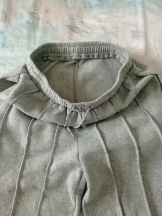 Pantalón de chándal gris