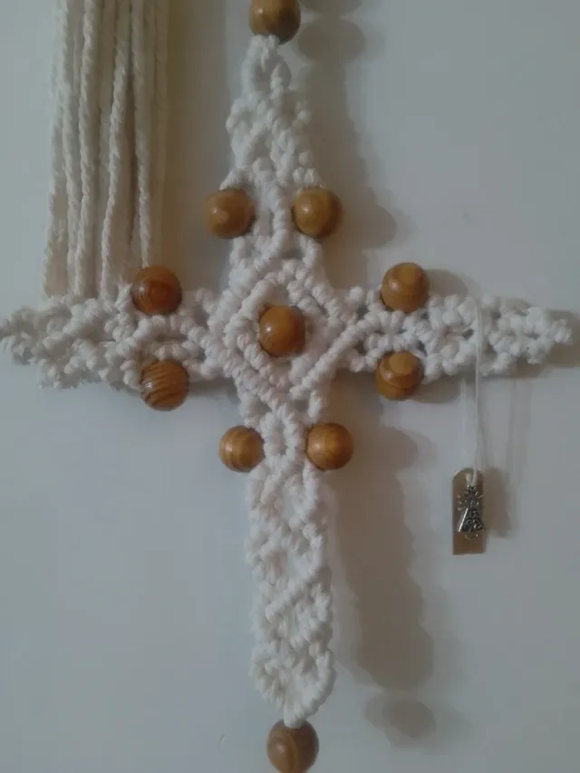 Cruz intención por la paz Macramé