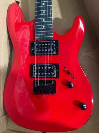 Guitarra Eléctrica 3/4 ashton joeybackstage b km