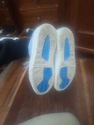 Zapatillas Jordan Mujer Azul casi nuevas