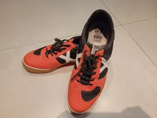 Zapatillas Munich Hombre Naranja y Negro