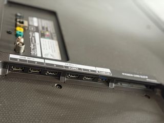 Televisor LG 49” 4K - Modelo 49UH770V