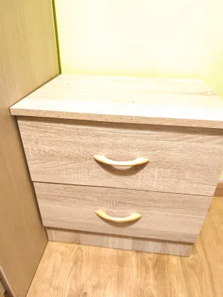 Mesita de noche roble