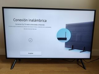 TV Samsung 40" 4K Smart TV (UE40NU7125KXXC)