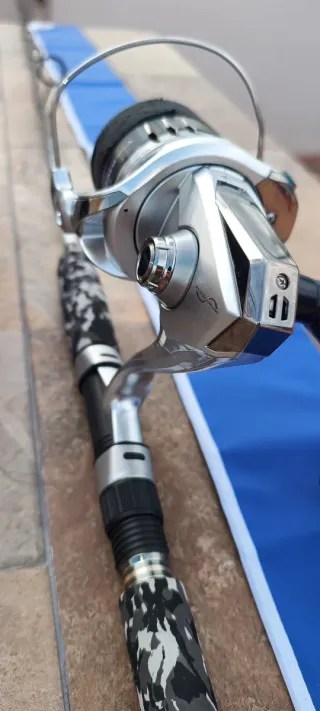 Carrete Shimano Saragosa SW10000PG + Caña Yuky