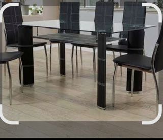 Mesa de comedor cristal negro y metal