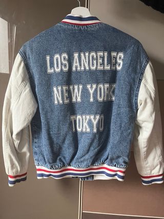 Chaqueta Zara niño vaquera y blanca T10