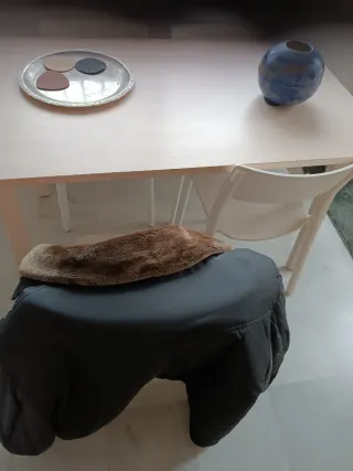 Chaquetón parka de invierno negra y marrón