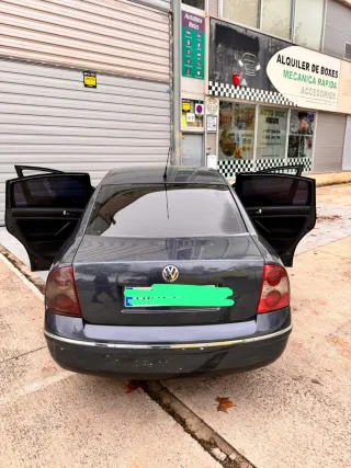 Volkswagen Passat 2003