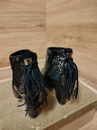 Botines Alma en Pena Piel Negro Talla 38