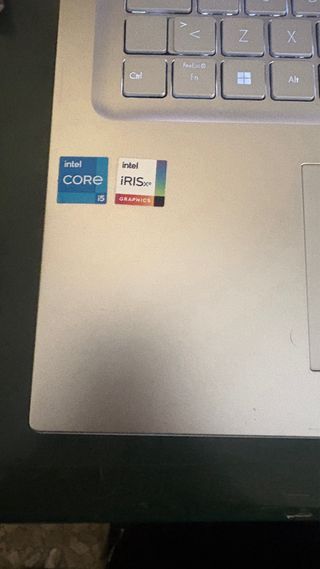 Asus Vivobook Argento