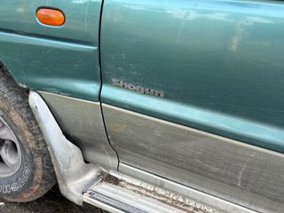 Mitsubishi Montero 1999