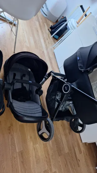Carrito de bebé 3 piezas marca Chicco