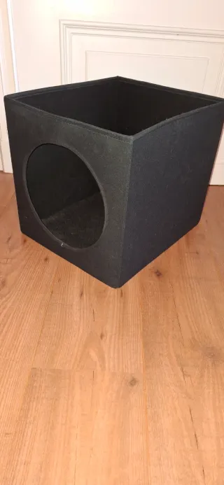 Casa para gatos IKEA