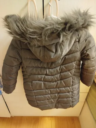 Plumífero gris niña talla 8