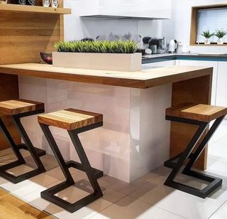 Taburetes Metálicos Negros