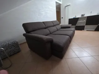 Sofá 4 posti Poltrone e Sofà con pouf contenitore