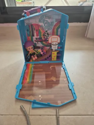 Lizzie's Pop Up Sport Shop