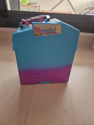 Lizzie's Pop Up Sport Shop