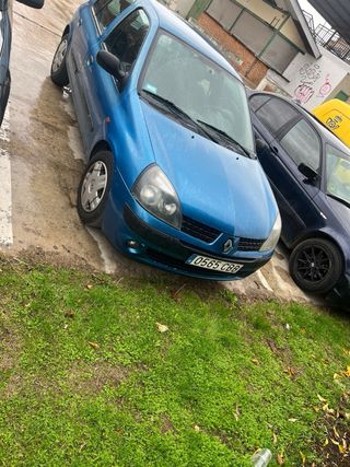 Renault Clio 2002