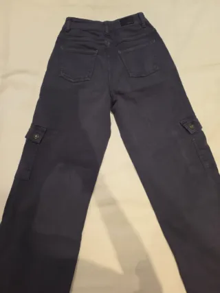 Pantalón Cargo Azul Mujer.Talla pequeño