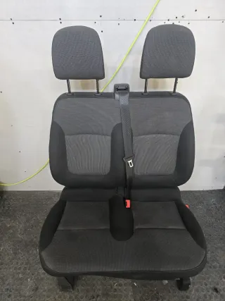 Asiento doble delantero Renault Trafic 2021