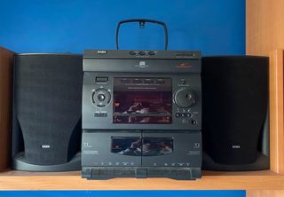 Equipo de música Saba