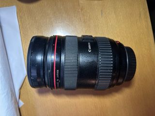 Canon Zoom 24-70mm f/2.8 L