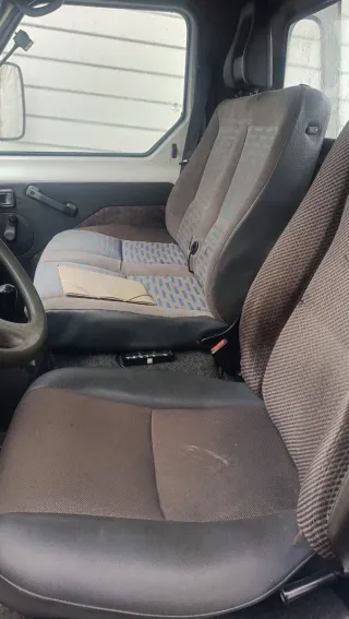 Grúa portacoche palas arrastre cuchara Nissan trad