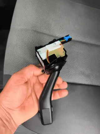 Mando Limpieza Parabrisas Coche De Seat León mk2