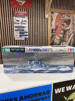 Maqueta Tamiya 1/700 Brit Hood & E Class