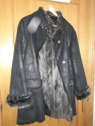 Abrigo Mafecco Negro Talla 50 Forro Pelo