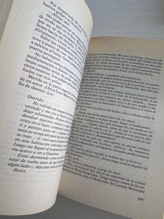 Libro: El gato que atraviesa las paredes