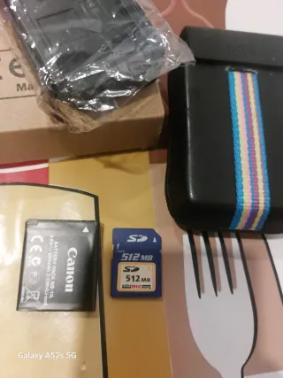 Canon IXUS 150 Cámara Digital Roja