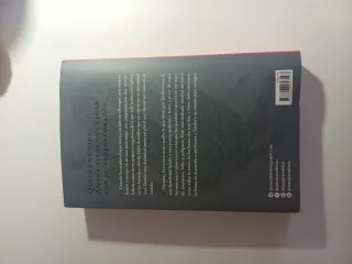 Una corte de rosas y espinas