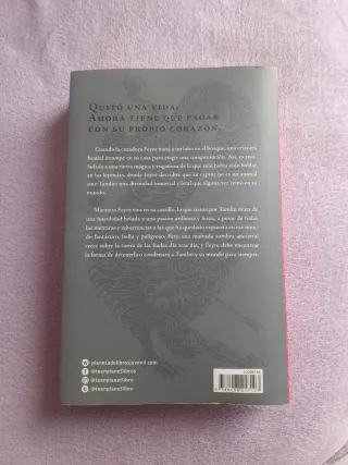 Una corte de rosas y espinas