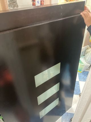 Mesa grande de madera y cristal