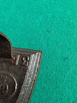 Antigua plancha de hierro