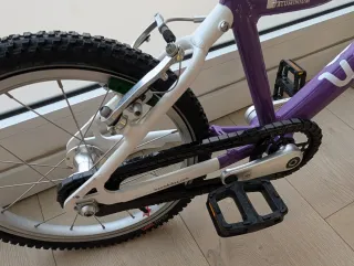 Bicicleta infantil Woom 3 morada