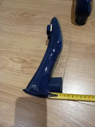 Zapatos Hispanitas charol azul T.37