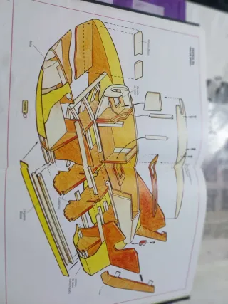 Morsetti metallici e piani per aerei e navi