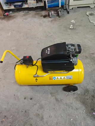 Compresor de aire PRATIKO 2.0 HP