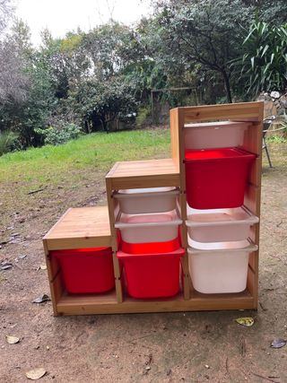 Estantería Escalera con Cestas