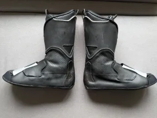 Snowboard UPZ RC8 stivali robusti